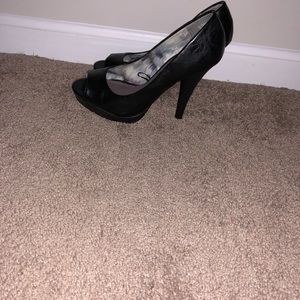 Black peep toe pumps
